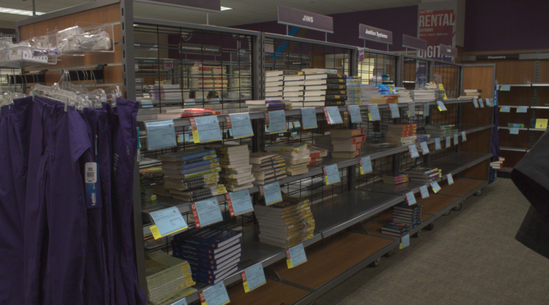 Truman bookstore signs contract with Barnes & Noble College