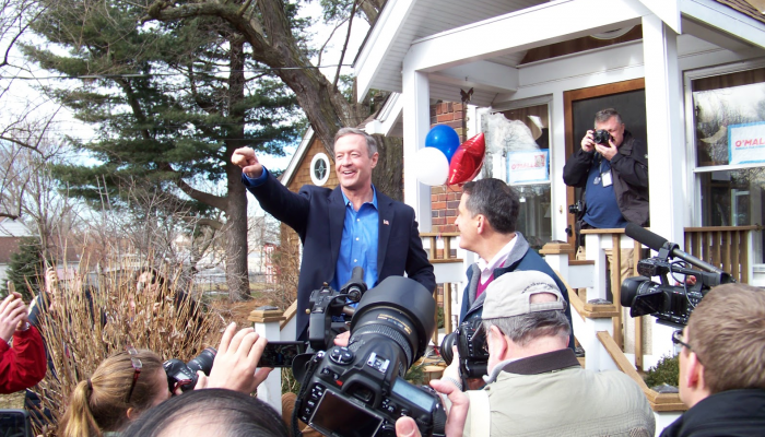 Gov. Martin O'Malley speaks to the press before a door-to-door campaigning event. Photo by Johanna Burns/TMN.