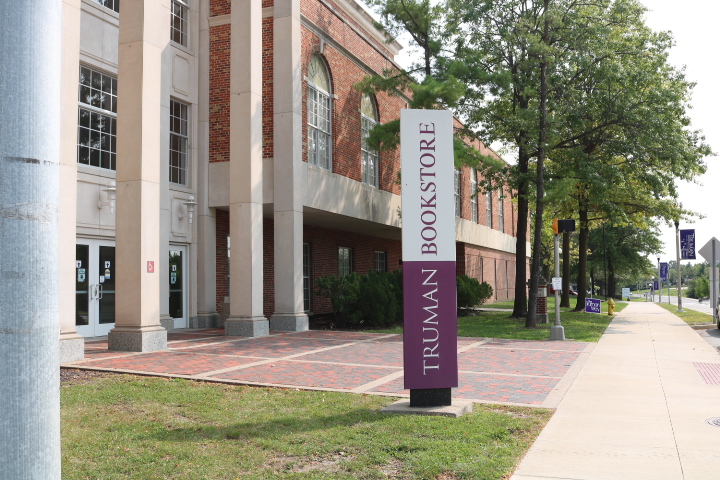 First Day Complete program left students without books for the first week of class